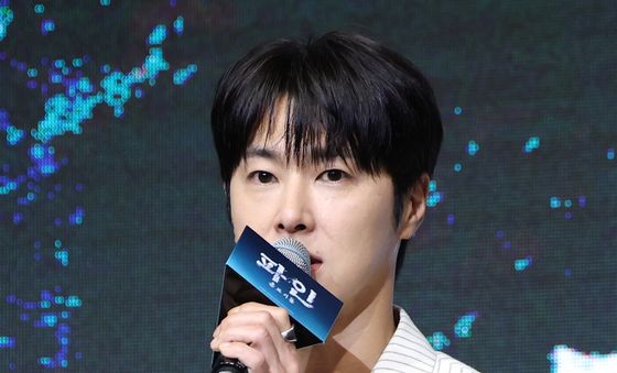 정윤호, 오늘은 배우