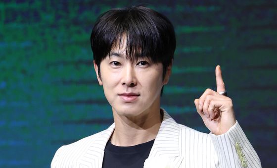 정윤호, 나만 봐요