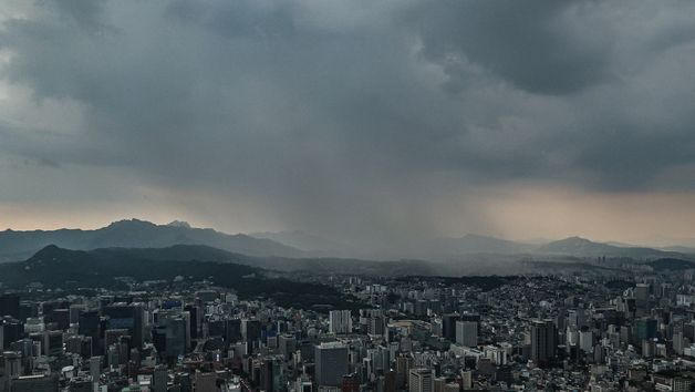 국지성 호우 내리는 서울