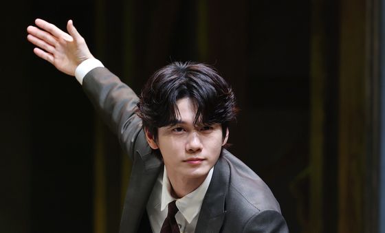 옹성우 '셰익스피어 인 러브' 보러 오세요