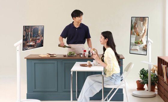 삼성전자, 이동형 스크린 '무빙스타일 엣지' 출시