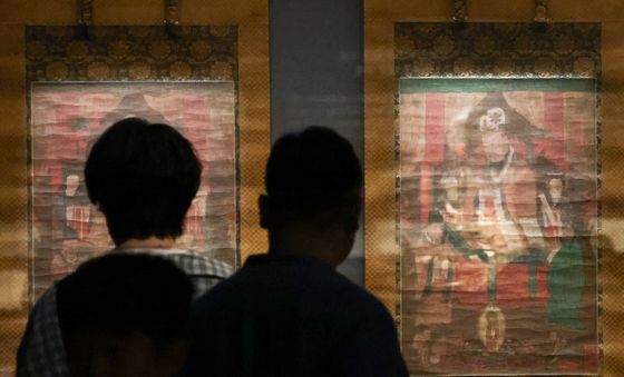 일본서 환수한 조선 전기 불화 '시왕도'