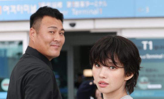 출국하는 아이들 소연