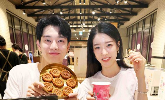 신세계百, 로컬 특색 상품 만나보세요