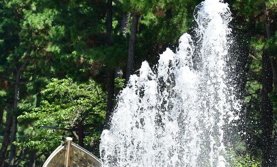 폭염 잡는 물줄기