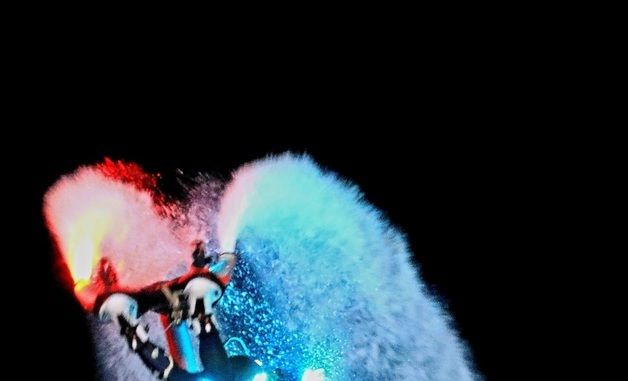 플라이보드 세계 챔피언 박진민 선수의 환상적인 공연