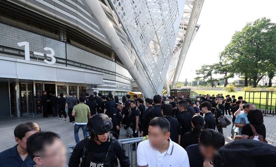 올림픽 체조경기장 폭발물 신고...'통제 해제'