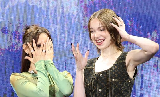 '웬즈데이' 제나 오르테가·에마 마이어스