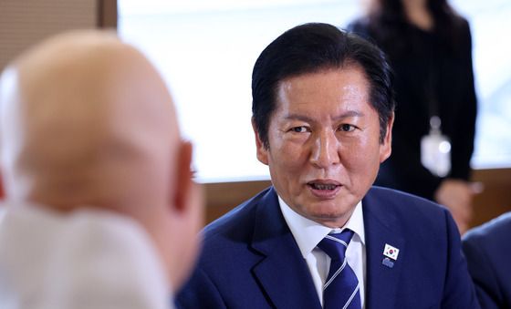 조계총 총무원장 진우스님 예방한 정청래 대표