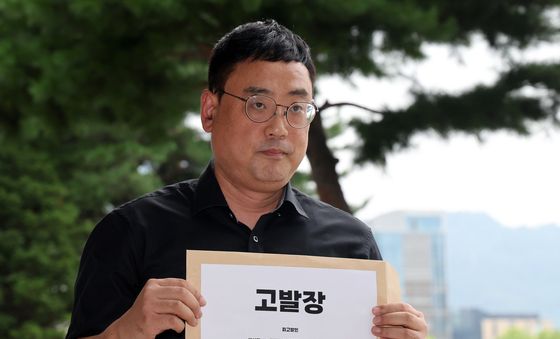 변희재, '尹대통령실 민간인 동원의혹' 행정관 등 내란특검 고발