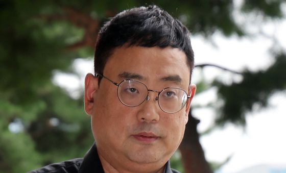 변희재, '尹대통령실 민간인 동원의혹' 행정관 등 내란특검 고발