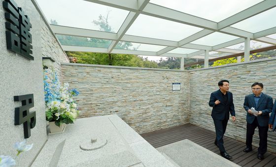 서울추모공원 유택동산 현장 보는 오세훈 시장