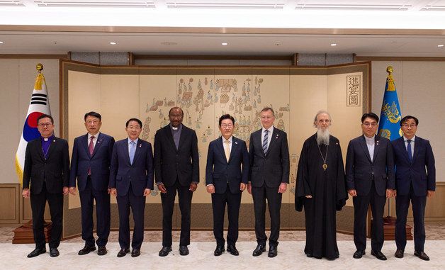 기념촬영 하는 이재명 대통령