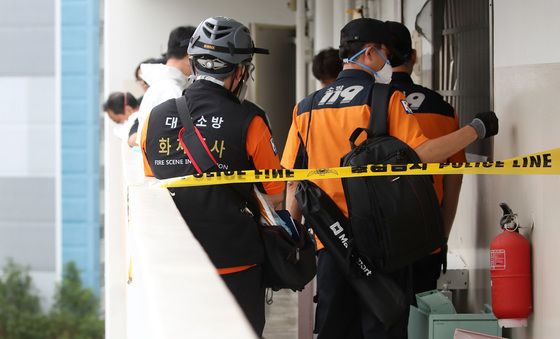 일가족 3명 숨진 대구 아파트 화재 합동감식