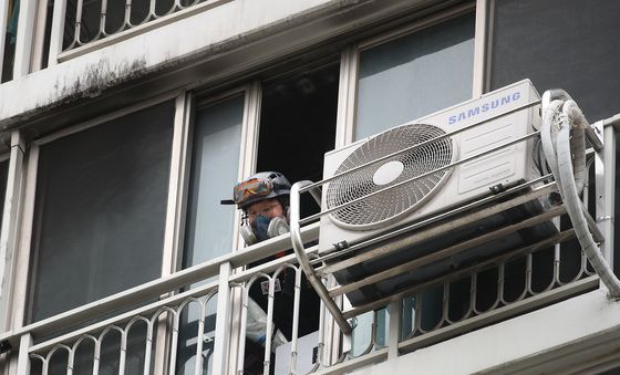 일가족 3명 숨진 대구 아파트 화재 합동감식