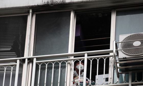 일가족 3명 숨진 대구 아파트 화재 합동감식