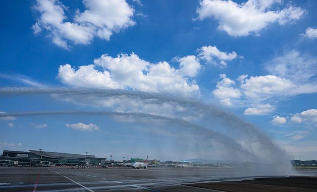 표장면 온도 낮추는 김포공항 국내석 계류장