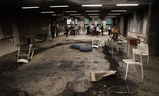 배경훈 장관, 서울대 배터리 화재사고 연구실 방문