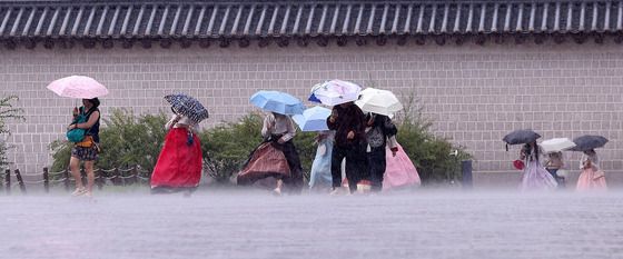 서울 호우특보 속 장대비