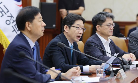 발언하는 김경수 지방시대위원회 위원장