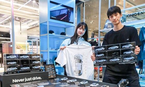 현대백화점, 현대차 '현대 N' 10주년 기념 팝업 진행