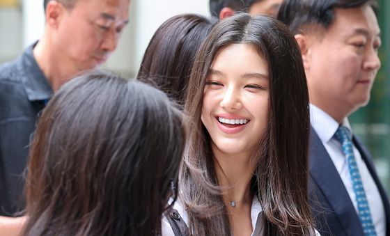 미소짓는 다니엘