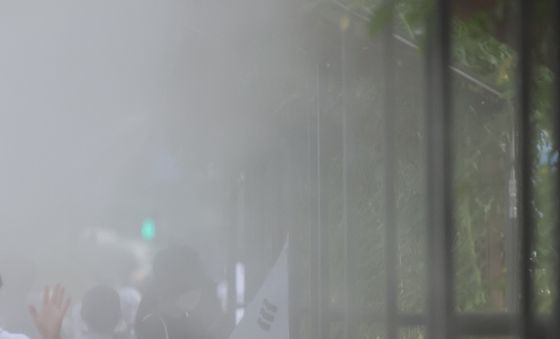 찜통더위 계속된 광복절 연휴