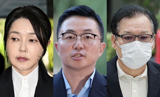 특검, '김건희·집사·건진법사' 동시소환