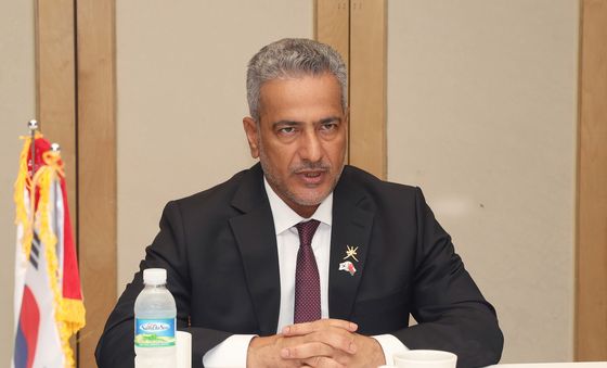 발언하는 모신 빈 하마드 오만 에너지광물부 차관