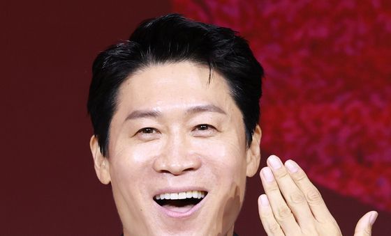 '애마' 진선규, 반짝반짝