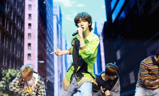 코르티스 주훈, 설레는 데뷔 무대