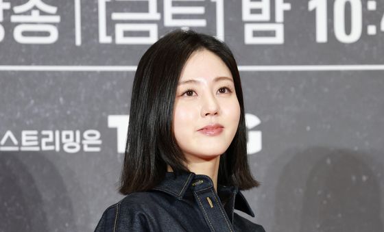 장서연, 고혹미 물씬