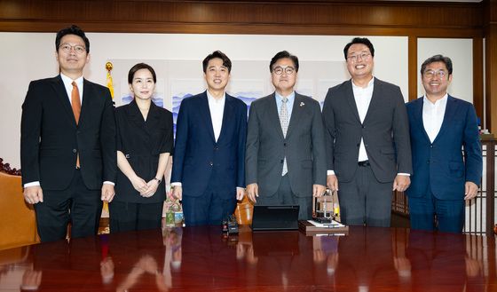 개혁신당 지도부와 기념 촬영하는 우원식 국회의장