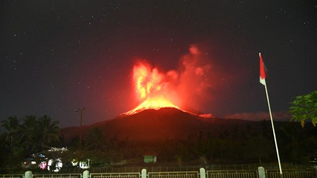[포토] '불의 고리' 인니 르워토비 화산 분화