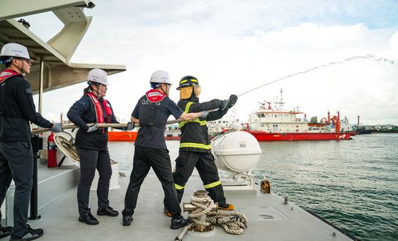 관세청, 감시정 위기 대응 훈련