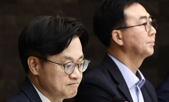 석유화학 구조개편 시동 건 산업부