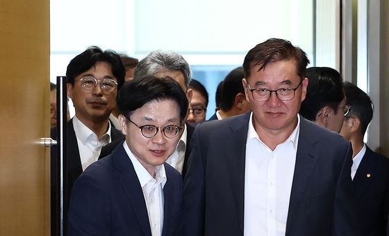 석유화학업계 만난 김정관 산업부 장관