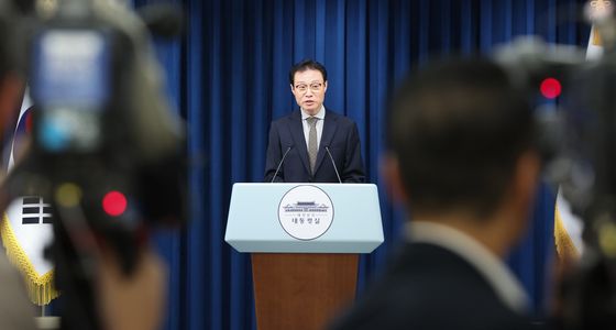 이규연 홍보수석, 수석보좌관 회의 브리핑