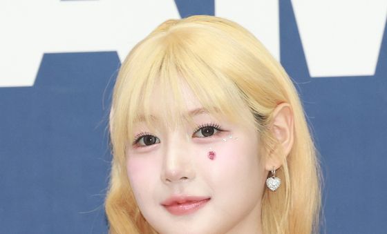 피프티피프티 예원, 금발 바비