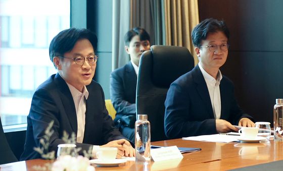 빌 게이츠 테라파워 회장과 면담하는 김정관 장관