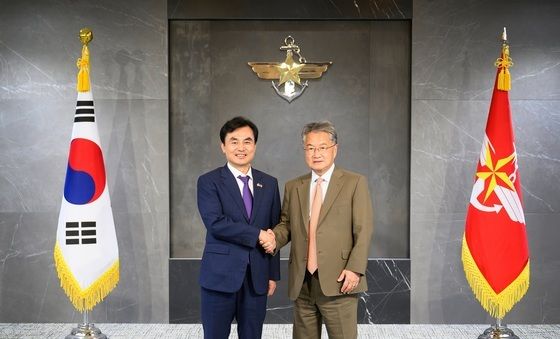 국방부장관, 조셉 윤 주한미국대사대리 접견