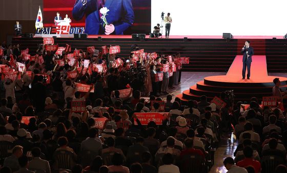 비전 발표하는 안철수 후보