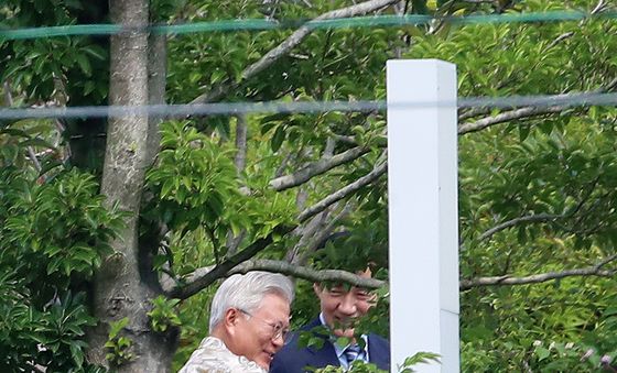 문재인 전 대통령과 만나는 조국