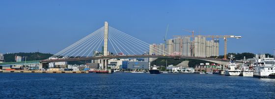 포항 해오름대교 마무리 공사 시작