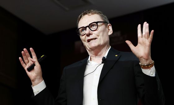 고려대 초청 강연하는 제임스 로빈슨 교수