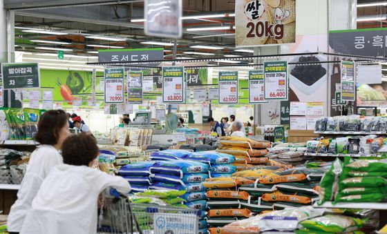 농축산물 개방 논란 속 쌀 관심↑