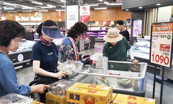 홈플러스, 가을 꽃게 2주차 행사 돌입