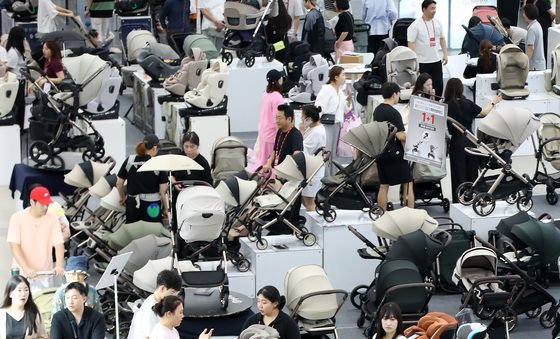 인파 붐비는 '대구 베이비&키즈페어'