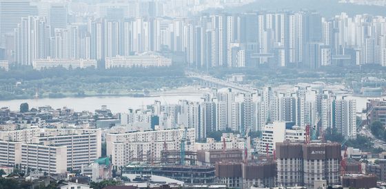 서울 아파트값 상승 주춤…다음 주 공급책 '분수령'