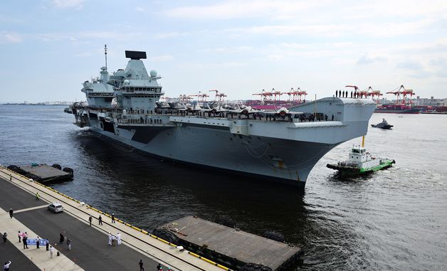 [포토] 일본에 도착한 영국 항공모함